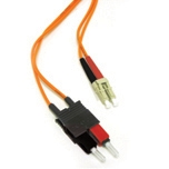 C2g 85255 C2G Low-Smoke Zero-Halogen - Cable de interconexión - LC de modos múltiples (M) a modo múltiple SC (M) - 1 m - fibra óptica - 62,5/125 micras - naranja
