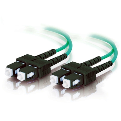 C2g 85513 C2G SC-SC 10Gb 50/125 OM3 Duplex Multimode PVC Fiber Optic Cable (LSZH) - Cable de red - modo múltiple SC (M) a modo múltiple SC (M) - 1 m - fibra óptica - impresión a dos caras - 50/125 micras - OM3 - sin halógenos - agua