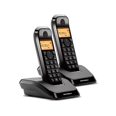 Motorola 107S1202BLACK El Motorola S12 es perfecto para tus necesidades en llamadas residenciales, viene equipado con una gran pantalla, manos libres y la opciÃ³n de contestador automÃ¡tico.