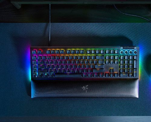 Teclado Razer Blackwidow V4 Green Switch (Usa) (Rz03-04690100-R3m1)