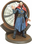 Diamond-Collection MV222203 - Marvel Select Presenta La Figura Articulada De 18 Cm Del Doctor Extraño - Coincidiendo Con