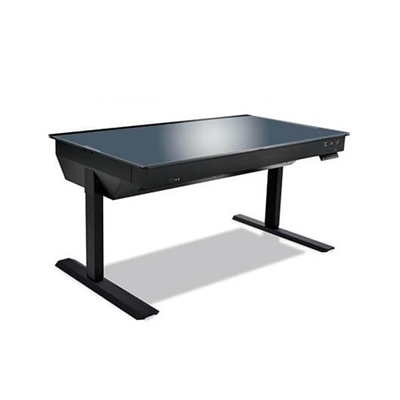 Lian G99.DK05FX.02EU El controlador de altura ubicado al frente a la derecha de la mesa permite a los usuarios ajustar la altura del escritorio de acuerdo a sus necesidades. MÃ¡s conveniente para el usuario, este diseÃ±o ergonÃ³mico permite a los usuarios cambiar las alturas siempre que necesiten para un trabajo cÃ³modo. Exterior de aluminio premium combinado con un panel de vidrio templado grueso por el cual los usuarios pueden visualizar la agradable vista de la configuraciÃ³n de los sistemas. Con una presiÃ³n sencilla del botÃ³n, los usuarios pueden decidir revelar el sistema completo teniendo cristal transparente, u ocultar el hardware y los componentes instalados en la parte interior al cambiar al modo opaco. DK-05F cuenta con muchas rejillas para albergar componentes de enfriamiento lÃ­quido masivos para que los sistemas funcionen al mÃ¡ximo rendimiento sin calentarse. Encima de los puertos de E/S, se encuentra un conjunto de botones del ventilador, iluminaciÃ³n y cristal templado para controlar hasta 5 velocidades de los ventiladores, 7 modos de color de las luces RGB y los 2 modos del vidrio templado. El kit de soporte de monitor permite a los usuarios instalar hasta 3 brazos de monitores en la parte posterior de la mesa para crear una vista amplia.