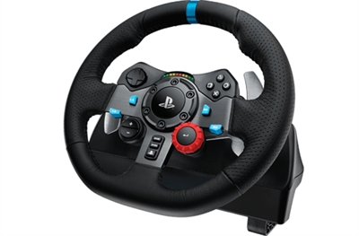 Logitech 941-000112 Funciones Para Playstation 3 Y Playstation 4Mejora Tu Experiencia Con La Consola Después De Añadir Driving Force A Tu Selección De Controlador, Ya No Querrás Simular Carreras Con Un Controlador Estándar Nunca Más.El Volante G29 Se Ha Diseñado Para Los Juegos De Carreras Más Recientes Para Playstation®4 Y Playstation®3. G29 Driving Force También Se Puede Usar En Pc Con Logitech Gaming Software.Descargar Logitech Gaming Software  Force Feedback Con Dos MotoresSiente Cada Cambio De Peso Y Cada DerrapadaSiente Los Neumáticos En Cada Giro, El Tipo De Terreno, Los Subvirajes Y Sobrevirajes, Y Más. El Potente Force Feedback Con Dos Motores Simula Con Realismo Los Efectos De Vibración Para Que Respondas Con Precisión.Construcción DuraderaLos Materiales Hechos Para Carreras Pueden Con TodoDriving Force Afronta Con Aplomo La Acción Y Está Hecho Para Durar Sin Decepcionar. El G29 Tiene Cojinetes De Acero En El Eje Del Volante, Y Pedales Y Palancas De Cambio De Acero Inoxidable. El Volante De Carreras Está Forrado En Cuero De Gran Calidad Cosido A Mano Para Recrear El Diseño De Un Volante De Un Coche De Carreras De Gran Rendimiento Y Hacer Tu Experiencia Más Cómoda Y Duradera.Engranajes Helicoidales Contra Holgura ExcesivaControl Firme, Fluido Y PrecisoLa Acción Es Extraordinariamente Fluida Y Silenciosa. El Diseño De Los Engranajes Helicoidales Está Basado En El De Los Que Utiliza La Transmisión Automotriz Para Reducir Ruido Y Vibración No Deseados. La Tensión Contra Holgura Excesiva Mantiene El Volante Y Los Pedales Firmes Para Maximizar El Control. El Volante De Carreras G29 Driving Force Incluye Un Sensor De Conducción Tipo Sala De Juegos Fiable Y Duradero Que Usa Campos Magnéticos Para Detectar La Posición Del Volante.Controles Para Juegos De Fácil AccesoEl Control En Tus ManosTodos Los Controles Son Fácilmente Accesibles. El Mando De Dirección, Los Botones Y Las Palancas De Cambio Están Incorporados En El Volante. Los Led Situados Justo Encima Del Centro Del Volante Indican Cuándo Subir O Bajar De Marcha. Mantienes La Máxima Aceleración Sin Necesidad De Apartar La Vista De La Carretera. Un Dial De Selección De 24 Puntos Y Los Botones +/- En La Parte Frontal Del Volante Ayudan A Elegir Las Preferencias De Conducción.Eficaz Pedal Independiente Para El SueloAjustable Para Un Control Absoluto Conduce En Una Posición Más Natural Gracias Al Pedal Independiente Para El Suelo, Con Pedales De Acelerador, Freno Y Embrague Integrados. G29 Driving Force Permite Acelerar, Frenar Y Cambiar De Marcha Cómodamente, Con La Misma Sensación Que Un Coche De Verdad.El Pedal Del Freno No Lineal Simula La Respuesta Del Sistema De Frenos Sensibles A La Presión, Para Una Sensación De Frenado Más Precisa Y Receptiva. Para Tener Aún Más Control, Coloca Las Superficies De Los Pedales De Modo Que Te Faciliten Las Maniobras De Talón Puntera.Los Pies De Goma Para Superficies Duras Y El Sistema Antideslizante Retráctil Patentado Hacen Que Los Pedales Se Mantengan Donde Tú Los Coloques. Montaje SeguroLa Conducción Totalmente En Tus Manos Conduce Sin Miedo, Con La Certeza De Que El Volante No Se Moverá A Su Aire Durante Las Maniobras Más Agresivas. El Volante De Carreras Se Asegura A La Mesa O Al Soporte Para Conducción Mediante Las Abrazaderas Integradas O Atornillándolo.Alcanza Un Nivel Superior Con Una Cabina De Simulación De Carreras Playseat®.Echa Un Vistazo A Playseat®Rotación De 900°Para Girar Con Total Realismo En La PistaLa Rotación De Bloqueo A Bloqueo De 900° De G29 Driving Force Quiere Decir Que Puedes Hacer Dos Giros Y Medio De Volante. Es El Mismo Grado De Movimiento Que El Volante De Un Coche Real.Guía De VolanteMantén La Orientación CorrectaPuede Ver Fácilmente Hacia Dónde Vas Gracias A Una Guía Visual Dentro De Tu Visión Periférica. La Guía De Volante Ofrece Una Indicación Visual De La Dirección Seguida Por El Volante. Funciona Con El Accesorio De Palanca De Cambio Driving ForceSelección De Marchas PrecisaComplementa Tu Soporte Para Conducción Para Una Experiencia Aún Más Auténtica. Agrega A Tu Volante La Palanca De Cambio Driving Force De 6 Velocidades.Haz Clic Para Obtener Más Información Sobre La Palanca De Cambio Driving Force Compatibilidad De JuegosPara Garantizar La Compatibilidad, Trabajamos En Estrecha Relación Con Los Desarrolladores De Los Juegos Para Garantizar La Compatibilidad Con Nuestros Volantes. Para Ver Una Lista De Juegos Probados, Haz Clic Aquí.EspecificacionesNúmero De Referencia94-0002Información De GarantíaDos Años De Garantía De Hardware LimitadaRequisitos Del SistemaPlaystation®4 O Playstation®3Puerto Usb Con AlimentaciónOWindows® 8., Windows 8 O Windows 7Puerto Usb Con AlimentaciónConexión A Internet Y 50 Mb De Espacio En Disco Duro (Para Descarga De Software Opcional)Juegos Compatibles Con Volante De Carreras Con Force Feedback De Logitech®Contenido De La CajaVolantePedalesAdaptador De CorrienteDocumentación Del UsuarioEspecificaciones FísicasVolanteAltura: 270 Mm (0,63 In)Anchura: 260 Mm (0,24 In)Longitud: 278 Mm (0,94 In)Peso Sin Cables: 2,25 Kg (4,96 Lb)PedalAltura: 67 Mm (6,57 In)Anchura: 428,5 Mm (6,87 In)Profundidad: 3 Mm (2,24 In)Peso Sin Cables: 3, Kg (6,83 Lb)Total : 7,72 Kg Aproximado. Especificaciones TécnicasSoftware Compatible (En La Fecha De Lanzamiento): Logitech Gaming SoftwareTipo De Conexión: UsbUsb Vid_Pid: 046D_C24f (Pc Mode)Protocolo Usb: Usb 2.0Velocidad Usb: MáximaIndicadores Luminosos (Led): SíVolanteRotación: 900 Grados De Bloqueo A BloqueoSensor De Conducción Tipo Sala De JuegosForce Feedback Con Dos MotoresProtección Contra SobrecalentamientoPedalesPedal De Freno No LinealSistema De Alfombrilla Antideslizante PatentadoRecubrimiento AntideslizanteCalibración AutomáticaMaterialesRadios Del Volante: Aluminio AnodizadoRecubrimiento Del Volante: Cuero Cosido A ManoEje De Conducción: AceroPalancas De Cambio: Acero Inoxidable BruñidoPernos De Montaje: Nylon Relleno De CristalBrazos Y Estructuras De Pedales: Acero Laminado En FríoSuperficies De Los Pedales: Acero Inoxidable BruñidoFundas De Pistones De Pedales: Termoplástico Polioximetileno (Pom)