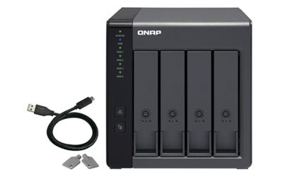 Qnap TR-004 4-Bay 3.5 Sata Hdd Usb 3.0 Type-C Hardware Raid External Enclosure. Usb-C - Número Total Bahías Expansión: 4; Velocidad Lan: N/A Mb; Formato Chasis: Tower; Capacidad Discos Duros Incluidos: 0 Gb; Discos Duros Incluidos: 0; Unidad De Memoria: Hdd/Ssd; Número De Puertos Usb: 1