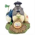 Studio-Ghibli SGH31741 - Studio Ghibli Presenta Este Reloj De Mesa - Con La Forma De Una Figura DeTotoro Bailando -