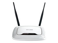 Tp-Link TL-WR841N Para qué sirve este productoEl TL-WR841N es un dispositivo que integra un switch de 4 puertos y un router para compartir la conexión a Internet. Gracias a su tecnología MIMO 2T2R, el TL-WR841N ofrece unas prestaciones excepcionales y avanzadas que lo convierten en el equipo ideal para la transmisión de vídeo en HD, llamadas VoIP y juegos online. Además de su estilizado y elegante diseño, incorpora el botón Quick Setup Security (QSS) para una configuración rápida de seguridad y es compatible con el estándar de encriptación WPA2, diseñado para proteger a la red de ataques externos.Tecnología inalámbrica N: velocidad y coberturaEl TL-WR841N cumple con el estándar IEEE 802.11n, lo que le permite establecer conexiones inalámbricas hasta 15 veces más veloces y con una cobertura hasta 5 veces mayor que los productos 11g convencionales. Además, su velocidad inalámbrica alcanza hasta los 300 MbpsEsta tecnología permite minimizar las pérdidas de señal provocadas por la presencia de obstáculos en las oficinas o apartamentos de gran tamaño, incluso si se trata de estructuras de acero y hormigón. Como resultado de todo ello, es capaz de captar fácilmente una señal inalámbrica emitida a larga distancia a diferencia de si se utiliza un dispositivo 11g de la anterior generación. Ello supone también que el router ofrece la velocidad suficiente como para soportar de un modo fluido y sin interrupciones casi cualquier tipo de aplicación que requiera un uso intensivo de ancho de banda, tal como las llamadas VoIP, el streaming de vídeo en HD o los juegos online.Tecnología CCA: señales inalámbricas establesLa característica Clear Channel Assessment (CCA) evita automáticamente los conflictos de canal al utilizar la función de selección óptima de canal a la vez que maximiza los beneficios del agrupamiento de canales para obtener unas mayores prestaciones inalámbricas.Modos de encriptación WEP y WPA2: seguridad avanzadaDentro del apartado relativo a la seguridad de las conexiones Wi-Fi, es un hecho que la encriptación WEP ya no es la opción más robusta y segura a la hora de protegerse de amenazas externas. El TL-WR841N emplea los métodos de encriptación WPA/WPA2 (tanto la versión personal como la empresarial) diseñados por asociación Wi-Fi Alliance, que promueven la interoperatividad y seguridad en las redes inalámbricas.Botón QSS: configuración rápida de seguridadCompatible with WI-FI Protected Setup? (WPS), TL-WR841N features Quick Security Setup that allows users to almost instantly setup their security simply by pressing the QSS button automatically establishing a WPA2 secure connection, which is more secure compared with WEP encryptions. Este método no sólo es más rápido y seguro que las configuraciones habituales de seguridad, sino que además es más cómodo ya que los usuarios no tienen que memorizar contraseña alguna.IP QoS: gestión racional del ancho de bandaEn una red inalámbrica, la navegación indiscriminada a través de Internet o la descarga de archivos de gran tamaño por parte de los usuarios provocan frecuentemente que los hogares o las pequeñas oficinas no dispongan de suficiente ancho de banda para las tareas importantes. Mediante la función IP QoS del TL-WR841N, es posible optimizar el uso del ancho de banda y gestionar el ancho de banda para evitar su congestión, evitando así el abuso de la conexión. De este modo, se asigna a los usuarios de la red un ancho de banda determinado a fin de evitar que las aplicaciones no críticas puedan degradar las prestaciones de la red.Configuración sencillaAdemás del botón de configuración Range Extender, el equipo incluye un CD que contiene la aplicación Easy Setup Assistant. Este asistente le guía paso a paso a través de la configuración e incluso le ayuda a seleccionar los parámetros relacionados con la red inalámbrica y su seguridad, lo que resulta especialmente útil para los usuarios principiantes.