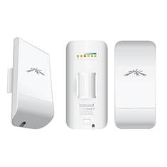 Ubiquiti LOCOM5 Diseño Industrial De VanguardiaUbiquiti Networks Puso El Listón Para El Primer Customer Premises Equipment (Cpe) De Bajo Coste Y Eficiente Ancho De Banda Con El Nanostation Original. La Nanostation Locom5 Toman El Mismo Concepto Para El Futuro Con Formatos Lisos Y Elegantes, Junto Con La Tecnología Integrada Airmax (Protocolo Tdma Mimo).El Bajo Coste, Alto Rendimiento Y Pequeño Formato De La Nanostation Locom5 Los Hacen Extremadamente Versátiles Y Economicos De Implementar.Utiliza Tecnología AirmaxA Diferencia Del Protocolo Wi-Fi Estandard, El Protocolo De Acceso Múltiple Por División De Tiempo (Tdma) De Ubiquiti Airmax Permite A Cada Cliente Enviar Y Recibir Datos Usando Predesignados Espacios De Tiempo Programados Por Un Controlador Ap Inteligente.Este Método De Espacios De Tiempo Elimina Nodos De Colisiones Ocultos Y Maximiza La Eficiencia De La Conexión. Proporciona Múltiples Magnitudes De Mejoras De Rendimiento En Latencia, Caudal Y Escalabilidad Comparado Con Todos Los Otros Sistemas Para Exteriores De Su Clase.Qos Inteligente - Se Da Prioridad A La Voz/Vídeo Para Streaming Sin Fisuras.Escalabilidad - Gran Capacidad Y Escalabilidad.Larga Distancia - Capacidad Para Alta Velocidad Y Enlaces Carrier-Class.Latencia Múltiple - Funciónes Que Reducen Drásticamente El Ruido.Conectividad De Ethernet DualLa Nanostation M Proporciona Un Puerto Secundario De Ethernet Con Software Habilitado Con Salida Poe Para Una Integración Perfecta De Vídeo Ip.Poe InteligenteEl Hardware Remoto De Reinicio Del Circuito De La Nanostation M Permite Al Dispositivo Ser Remotamente Reiniciado Desde La Localización De La Fuente De Alimentación.La Nanostation M Puede Así Mismo Ser Encendida Mediante El Toughswitch Poe De Ubiquiti Networks. Adicionalmente, Cualquier Nanostation M Puede Facilmente Convertirse En 48V, 802.3Af Cliente Mediante El Uso Del Adaptador 802.Af Instantáneo De Ubiquiti (Vendido Por Separado).Software De Nanostation Locom5AirosAiros Es Un Firmware Intuitivo, Versátil Y Altamente Desarrollado De La Tecnología Ubiquiti. Es Excepcionalmente Intuitivo Y Fue Diseñado De Manera Que No Necesita Entrenamiento Para Poder Operarlo. Detrás De La Interfaz De Usuario Está Un Firmware De Poderosa Arquitectura, El Cual Permite Un Alto Rendimiento Con Redes Multipunto En Exteriores.Protocolo De Soporte.Ubiquiti Channeling.Ajuste Del Ancho Del Espectro.Auto-Timing Ack.Tecnología Aap.Soporte Multi-Lenguaje.AirviewIntegrado En Todos Los Productos Ubiquiti M, Airview Proporciona Funcionalidad Del Analizador De Espectro Avanzado: Las Vistas Del Espectro En Cascada, En Forma De Onda Y En Tiempo Real Permiten A Los Operadores Identificar Firmas De Ruido Y Planificar Sus Redes Para Minimizar La Interferencia.Cascada - Energía Agregada A Través Del Tiempo Para Cada Frecuencia.Onda - Energía Agregada Recopilada.Tiempo Real - Energía Presentada En Tiempo Real Como Una Función De La Frecuencia.Grabación - Permite Que Airview Registre E Informe Los Resultados.AircontrolAircontrol Es Un Potente E Intuitivo, Aplicación De Gestión De Redes De Servidores Basedos En Web, El Cual Permite A Los Operadores Gestionar De Manera Centralizada Redes Enteras De Dispositivos Ubiquiti.Mapa De Red.Estado Del Monitor De Dispositivos.Mejora Del Firmware Masivo.Acceso Ui Web.Administración De Grupos De Dispositivos.Programación De Tareas.EspecificacionesSistemaProcesador Atheros Mips 24Kc, 400MhzMemoria 32Mb Sdram, 8Mb FlashInterface De Red 2 X 0/00 Base-Tx (Cat. 5, Rj-45) Interface EthernetRegulación Y ConformidadCertificación Fcc Part 5.247, Ic Rs20, CeConformidad Rohs SiCaracterísticas Físicas / Eléctricas / AmbientalesTamaño De La Caja 29.4 Cm X 8 Cm X 3CmPeso 0.4KgCaracterísticas De La Caja Exterior, Plástico Uv EstabilizadoKit De Montaje Kit De Montaje En Mástil IncluidoMáximo Consumo De Energía 8 WatiosAlimentación 5V, 0.8A Fuente De Aliemtación Poe IncluidoTipo De Alimentación Alimentación Por Poe Pasivo (Pares 4,5+, 7,8 Retorno)Temperatura Operación -30C To +80CHumedad Operación 5 A 95% De CondensaciónShock Y Vibración Etsi300-09-.4Rango De Frecuencia 4.9-5.9 GhzAntena Integrada 2X2 Antenas MimoMax Vswr.6:Ganancia 4.6-6.DbiApertura Pol-Horizontal 43 Deg.Apertura Pol-Vertical 4 Deg.Apertura De Elevación 5 Deg.Polarización Lineal DualAislamiento De Polaridad 22Db MínimoFrecuenceia 5470Mhz-5825Mhz